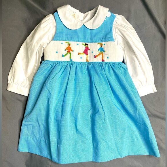 Smocked Giraffe Dress - Picture 1 of 5